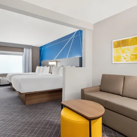 Comfort Inn & Suites Suwanee - Sugarloaf Отели в г. Савани