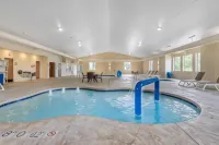 Comfort Suites Lake Geneva East