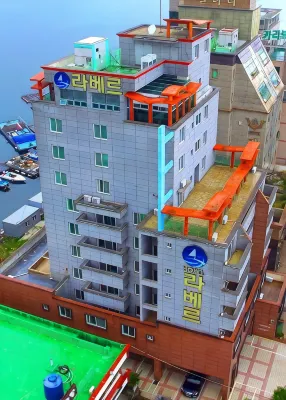 Labelle Hotel Tongyeong - Pools