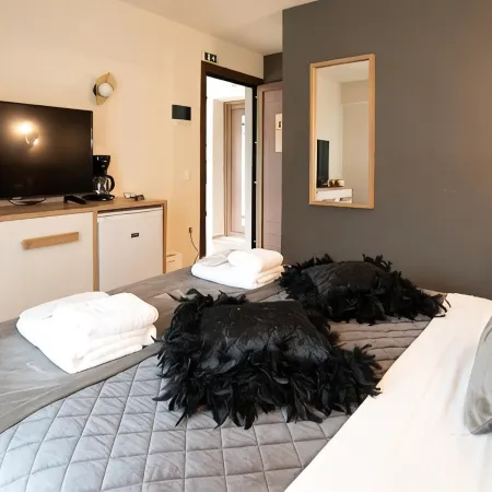 Alexandra Boutique Residence Seaside