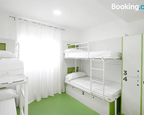 Sant Jordi Hostels Gracia فنادق في بارسيلونيس