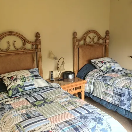 Magical 4 Bedroom 3 Bath Home with Awesome Mountain View's. New Full House AC