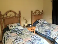Magical 4 Bedroom 3 Bath Home with Awesome Mountain View's. New Full House AC - マウンテンビュー