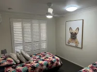Modern 3 Bedroom fully A/C Town House with lock up garage and super fast WiFi - 3-Star
