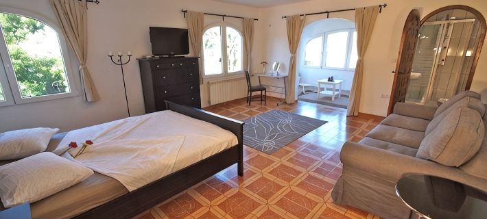Charming Detached Holiday Home with Private Pool–Close to Beach and Fully Fenced Hôtels à&nbsp;: Denia