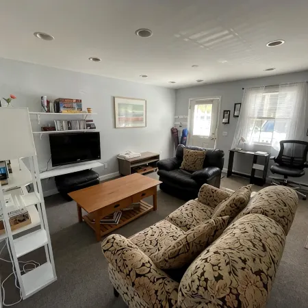 Cute Cottage - Center of the Door Peninsula - Pet Friendly!