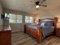 15 minutes to the airport. A peaceful nest in the middle of the city. Hotels in Owasso