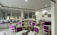 Julia Hotel Jepara - pantai
