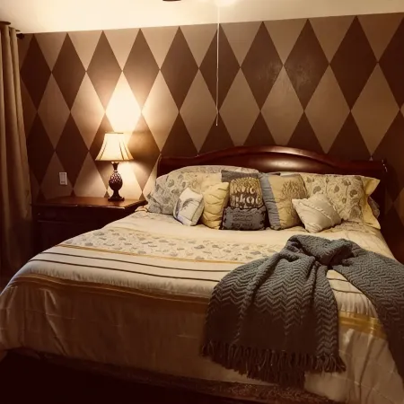 Mountain Home Stallion Springs Ca. Luxury accommodation with Incredible views.
