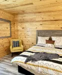 Luxury Cabin At Blackwater Getaway, Short Walk Downhill To The River! - 3 étoiles
