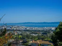 Relaxing Home With SF Bay View Hotels in Millbrae