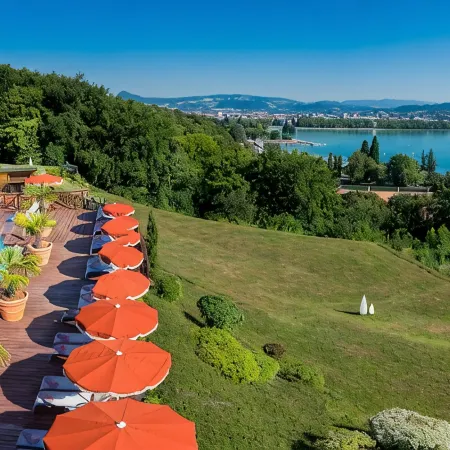 Les Trésoms Lake and Spa Resort