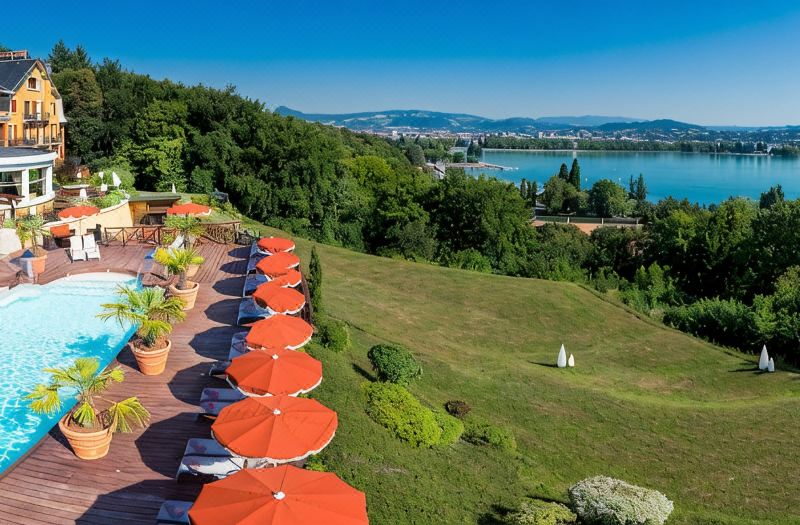 Les Trésoms Lake and Spa Resort photo 2