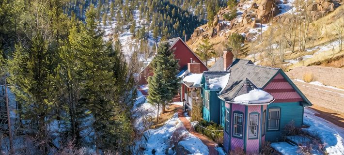 The Victorian at Valley Glen- a romantic mountain getaway Hotels in Teller County