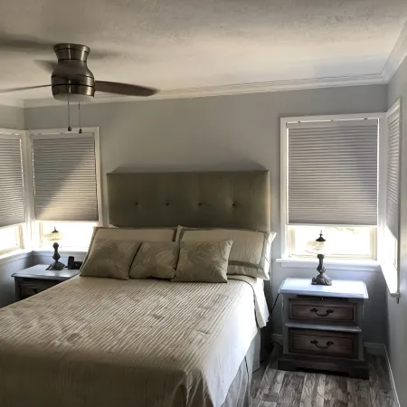 Private, Vintage, 2Bd, 2ba, Third Acre Lot, Ocean Views, Amazing Sunsets!