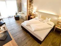 Gartenhotel Völser Hof - Adults Only Hotele w: Fie