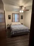 Beautiful and peaceful home located just 10 minutes from the White River! - Homestays