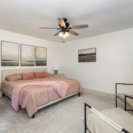 3Br Oasis with Heated Pool, Hot Tub and King Bed in Allen Hotéis em Allen