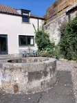 A beautiful renovated modern but homely cottage by St Andrews. - 4-Star