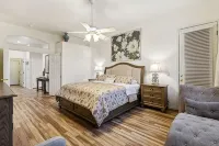 Walk to State Farm Stadium & Westgate Family Home - Boutique