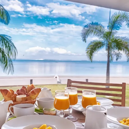 Moorea Beach Lodge