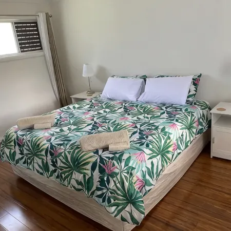 Wamberal/Terrigal Beach is a 10-15 Min Walk or 4 Minute Drive Away.*New Fast Nbn