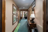 Stunning Golf Views on Pinehurst National No. 9. A Luxurious Retreat Awaits. - Homestays