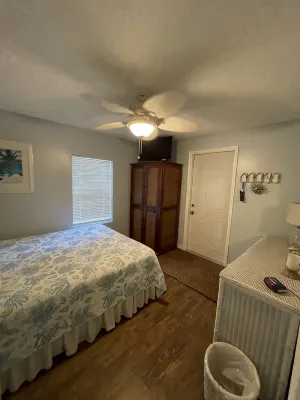 Charming Bungalow Close to Beach, Golf and Entertainment - 2-Star