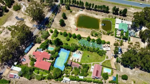 Vine Guesthouse - Villas