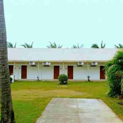 Lago de Oro Hotel & Wakepark Hotel Exterior