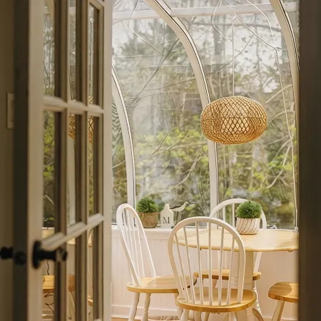 "Lisette's on Long Hill", cozy with boho charm