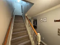 Bright & Cozy Modern Private Suite | Richmond - 3-نجوم