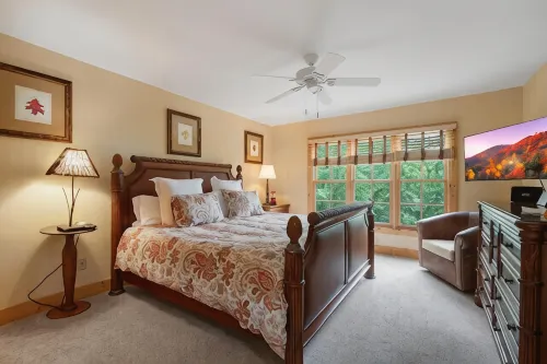FIREFLY LODGE TRILLIUM 3 bed 3 bath in TRILLIUM Links & Lake, Cashiers, NC - Fitnessstudio