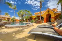 Beachfront Estate Sleeps 12! Walk Everywhere in Los Barriles with Pool & Spa - Pools