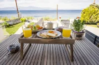 Theros Suites - Apartments