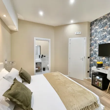 Regina Elena Rooms