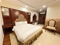 Al-Noor Hotel - parking