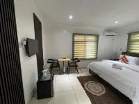 Trendy Inn - Hot Tub