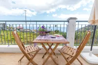 Casa Bianca, Magnificent views of the sea and mountains - 2-Star