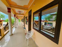 Rishikesh Yoga Ashram - Guest houses