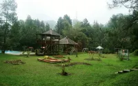 Hotel Taman Piknik - parking