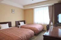 Chitose Station Hotel - parking