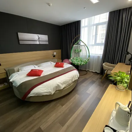 Shankee Hotel (Luntai Pedestrian Street)