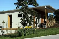 Aviator Hotels near Te Rewa Rewa Bridge