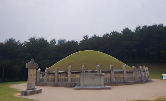 Gyeongju BonghwangMansion