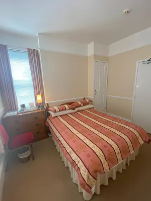 Landguard Lodge Guest House