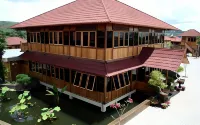 Alam Asri Hotel & Resort Hotels in der Nähe von Taman Bunga Nusantara