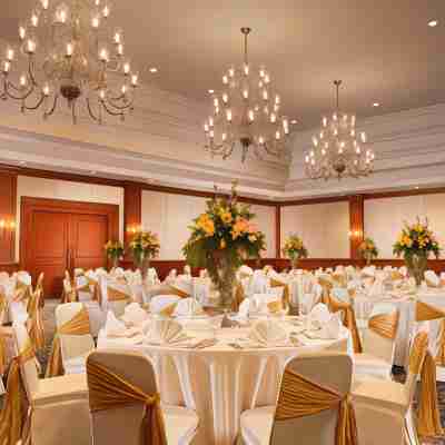 Hotel Santika Cirebon Dining/Meeting Rooms