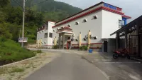 Dio Refael Hotel Hotel dekat Gereja HKI Pangkalan Buntu Atas