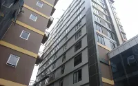Siti Hotel Hotels near Tangerang Live Room